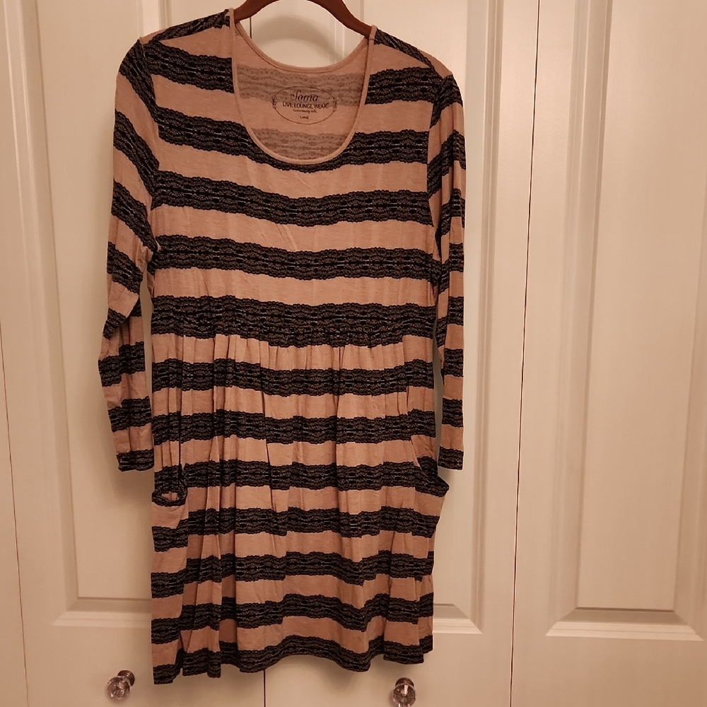 Soma Luxuriously Soft Lounge Wear Tunic/Dress in Tan/Black